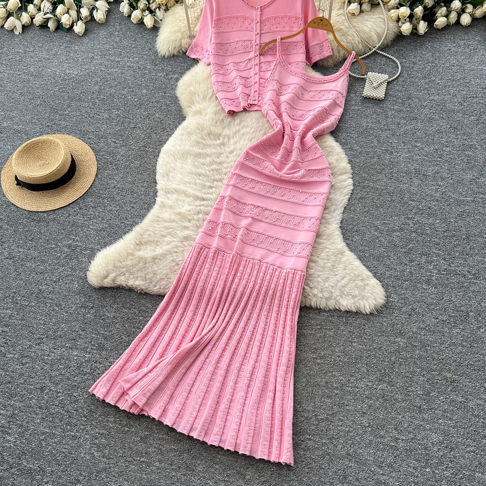 Women's Soft Pink Knit Two Piece Set Slim Fit Waist Cinching Fishtail Skirt Suit for Summer_ecoleips.com