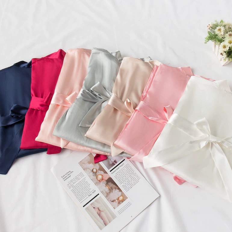 Искусственная шелковая ночная сорочка для женщин на весну, лето и осень, сексуальная ночная сорочка, халат, халат для невесты и подружек невесты, домашняя одежда, соблазнительная и привлекательная.