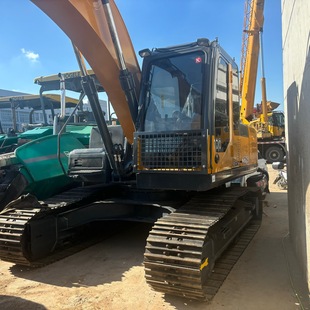 ���Q����9���¶����칤215�ھ�C�F��220��ɽDX225���Cȫ��l؛