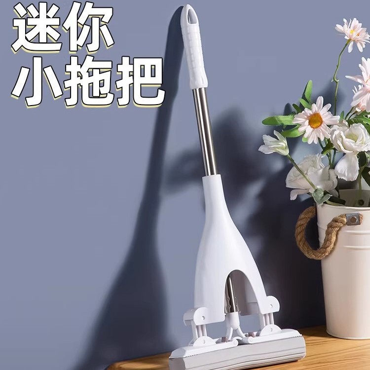 Mini Handheld Mop with Sponge, No-Hand-Wash Required, Absorbent, for Home Kitchen and Bathroom Countertops, Portable Sponge Mop