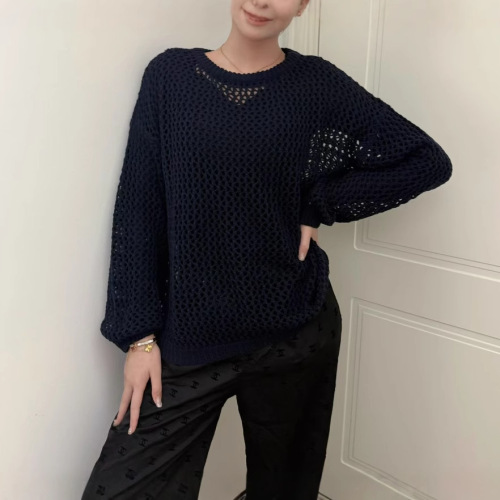 Leisure women's hollow knit sun shirt, loose, unique, draping, hollow cover top