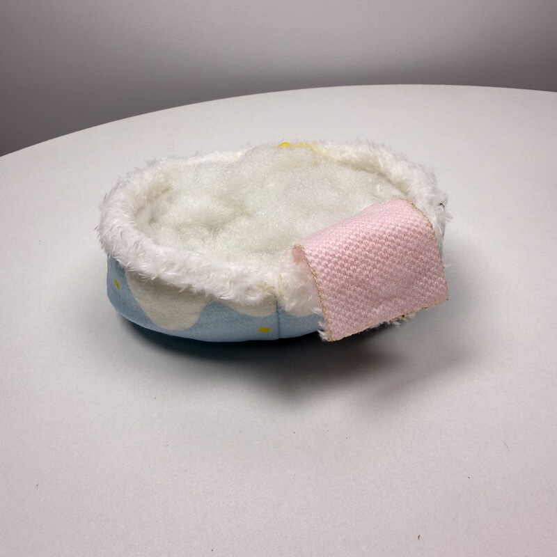 Cross-Border Hot-Selling 10cm Doll Bathtub Creative Chiikawa Self-Deprecating Bear Cotton Doll Furniture Scene Props Cross-Border Hot-Selling 10cm Doll Bathtub Creative Chiikawa Self-Deprecating Bear Cotton Doll Furniture Scene Props