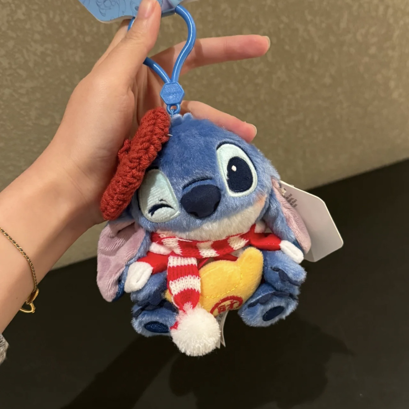 Genuino lindo Stitch Star Baby dibujos animados muñeco de peluche Stitch colgante llavero muñeca colgante regalo