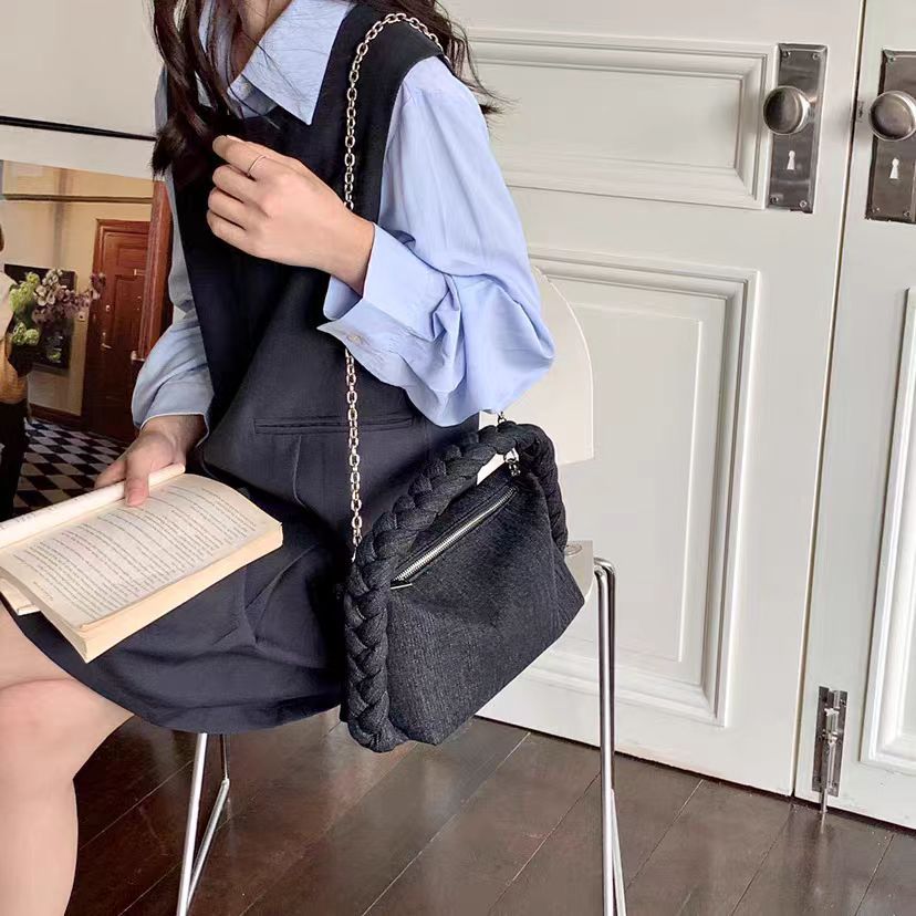 Denim Underarm Bag For Women Dumpling Shoulder Bag With Chain_voghion.com