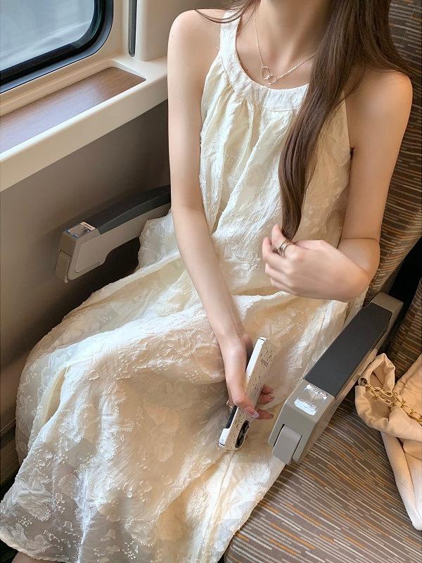 Váy liền maxi nữ cổ yếm dáng suông họa tiết hoa nổi — màu mơ