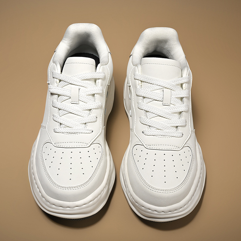 흰색 용해 신발