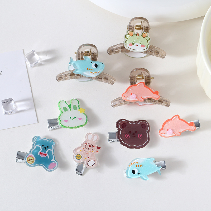 2026 New High-End Shark Clip Hairpin for the Back of the Head, Sweet and Cute Cartoon Hair Clip, Hair Accessory for Stray Hair