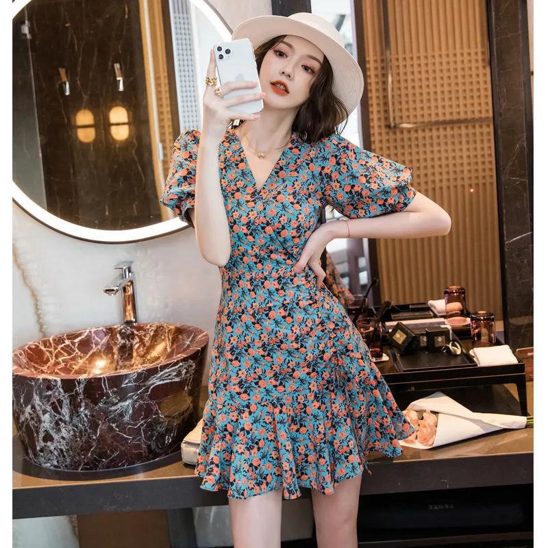 Summer Floral dress women's 2022 new small design first love dress ins Super fairy slimming student skirt