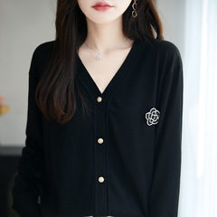 法式高级感绣花钉珠针织开衫女2025新款洋气显瘦打底女装毛衣外套