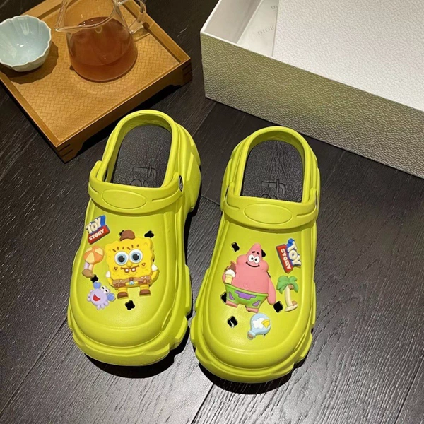 "SpongeBob green hole