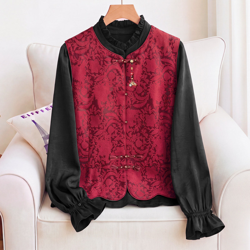 New Chinese-style vest and shirt two-piece set for women, autumn 2026, featuring a sophisticated design with Chinese knot buttons and a Western-inspired aesthetic