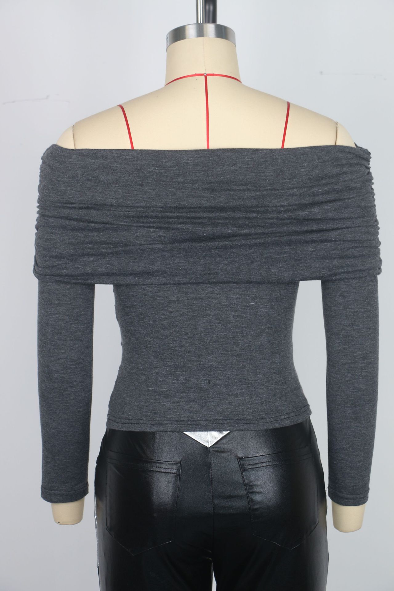 Sexy Strapless Long Sleeve T shirt Solid Color Elegant Sexy Slim Fit Crop Top