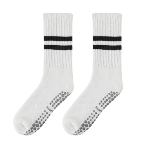 New anti-slip crew yoga socks for professional women, thick exercise fitness socks with terry sole, shock absorption, Pilates socks made of cotton