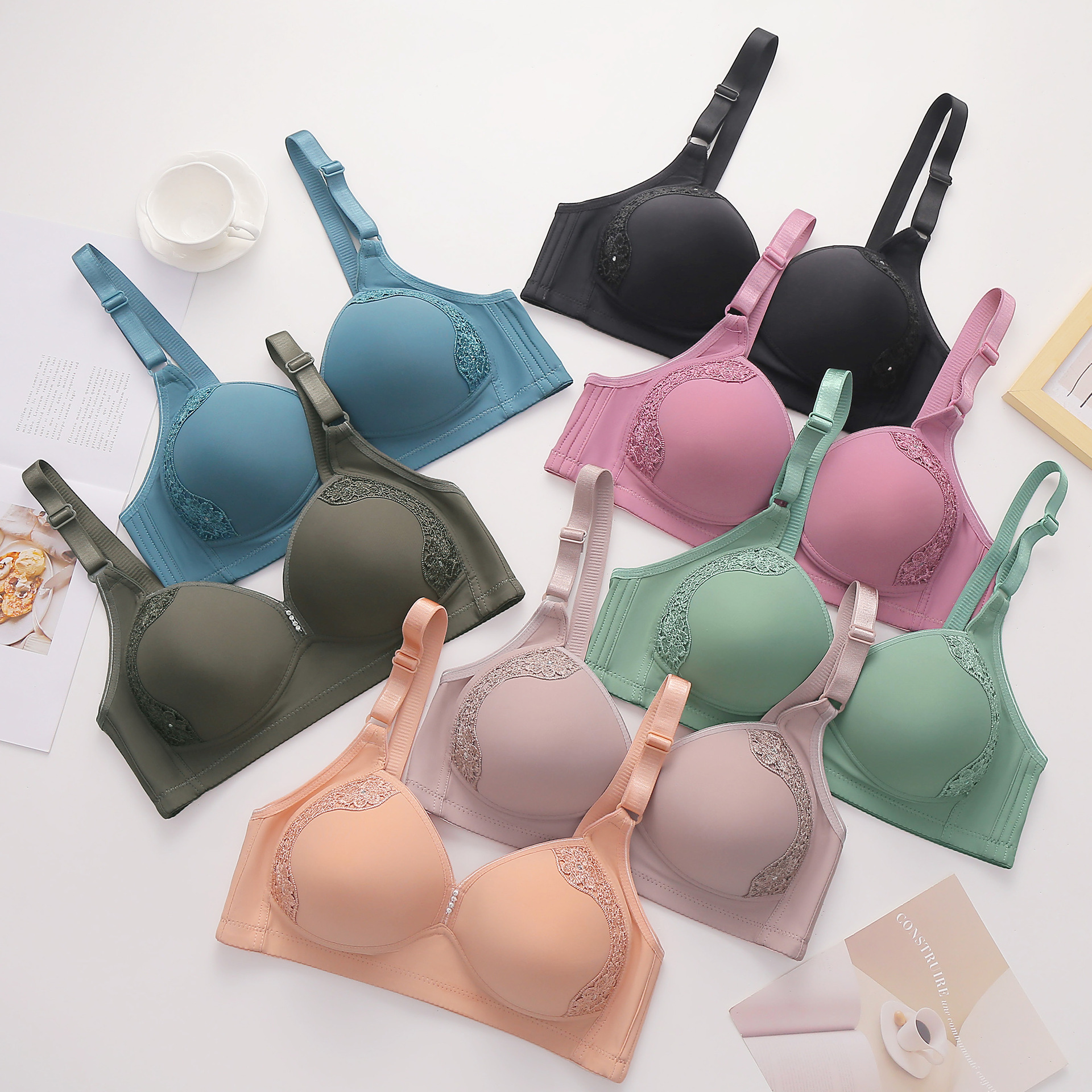 Factory in stock supply middle-aged and elderly wireless plus size thin push up Nylon Three breasted mom underwear bra