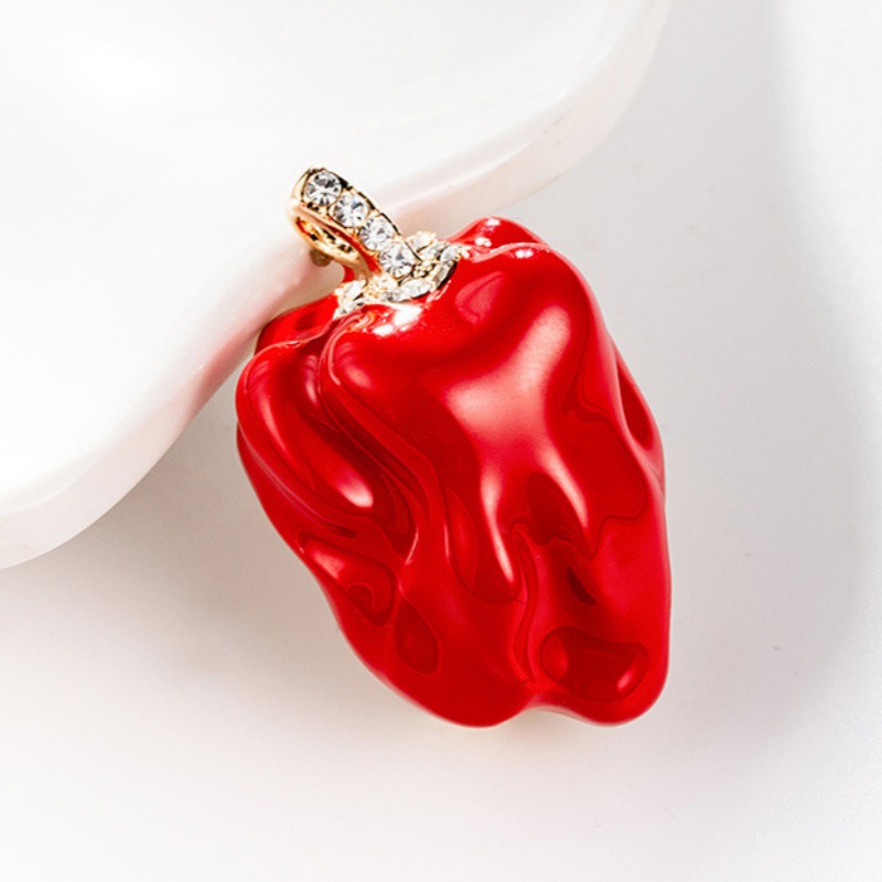 Spilla grande a forma di peperoncino smaltata accessorio donna_voghion.com