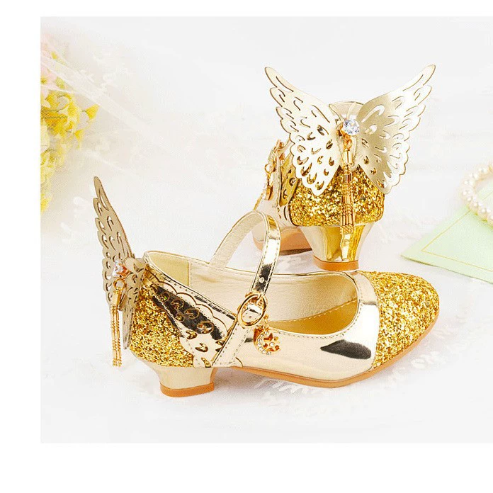 Маленькая девочка обувь принцессы иностранные новые сети красные туфли для девочек кожаные туфли 2024 весенние и осенние детские хрустальные туфли на высоком каблуке