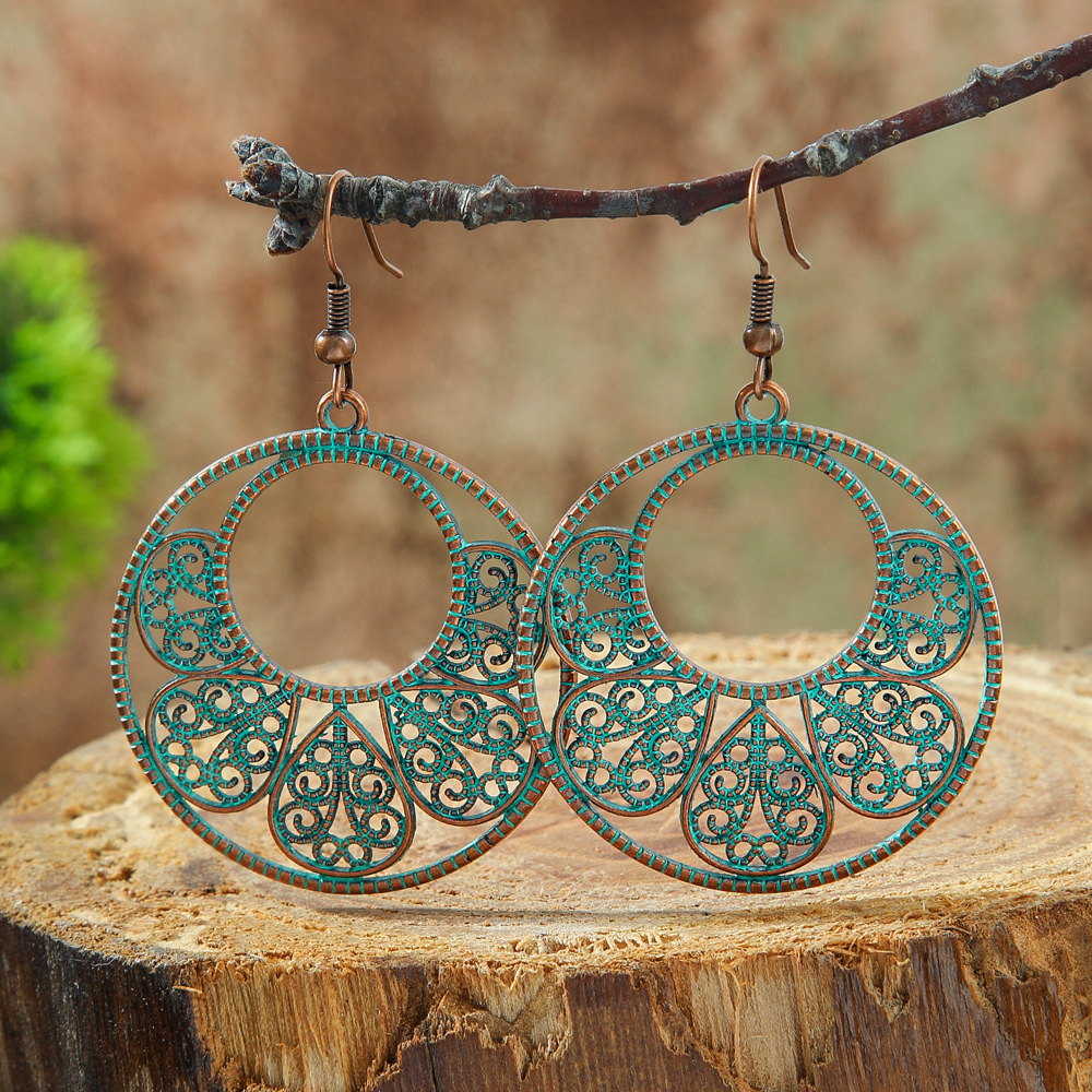 Cross-Border Hot-Selling Metal Earrings Wholesale Bohemian Style Hollow Earrings Retro Distressed Alloy Earrings
