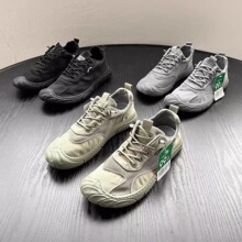 ���� ���z�W��͸�� �ļ���ʿ����ͽ��Ь�������eЬ����һ�_��