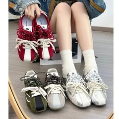 奥莱商场同款双色鞋带平底德训鞋女2025年春秋新款超软底舒适百搭
