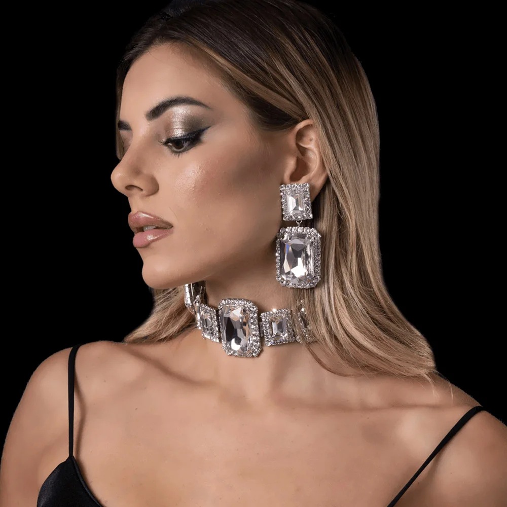 AliExpress Trend Square Jewelry Set Pendientes de diamantes de imitación de alta gama Accesorios de collar simples Jewelry set