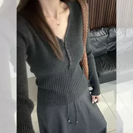 女式针织衫;毛衣