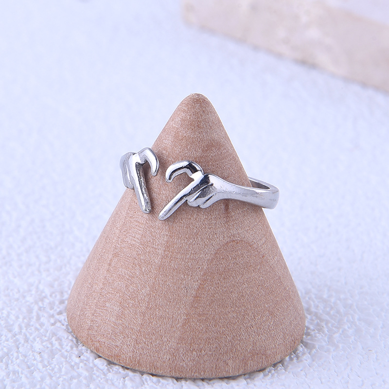 Fashion Heart Shape Titanium Steel Rings 1 Piece