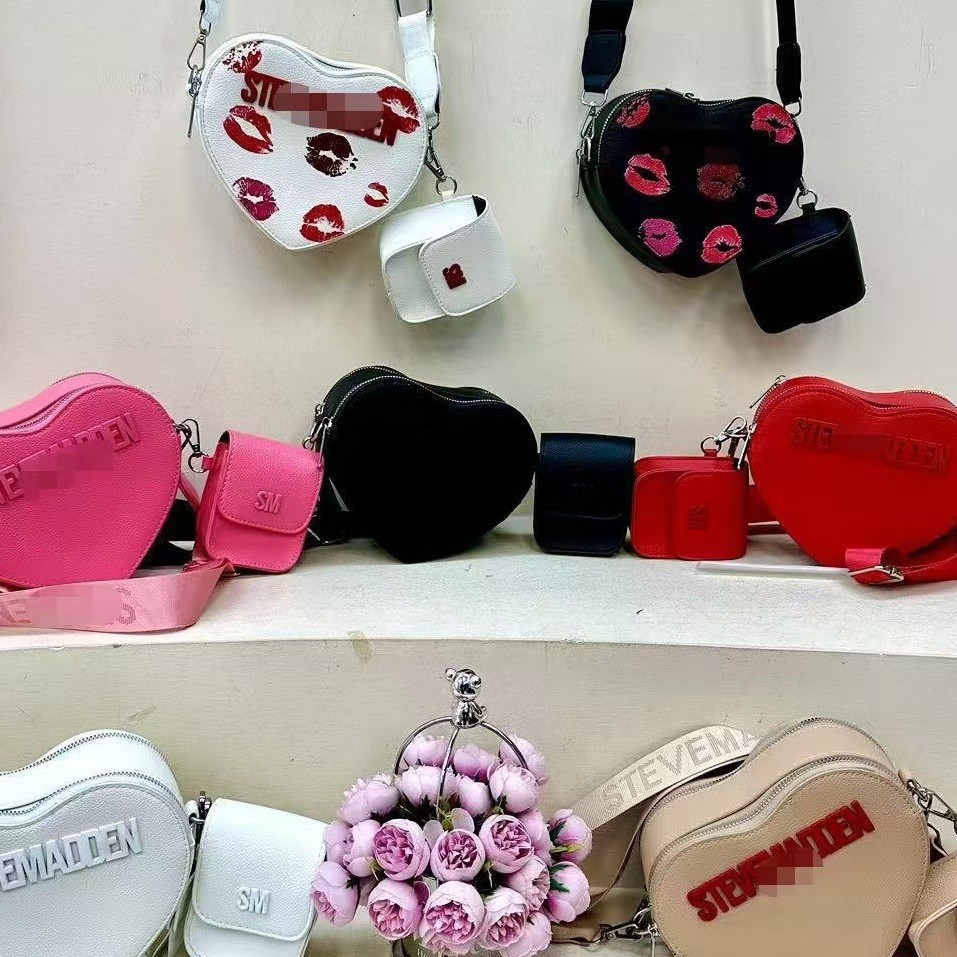 2025 nuevo bolso de moda en forma de corazón dulce estilo occidental mujer primavera estilo occidental personalidad bolso de mensajero