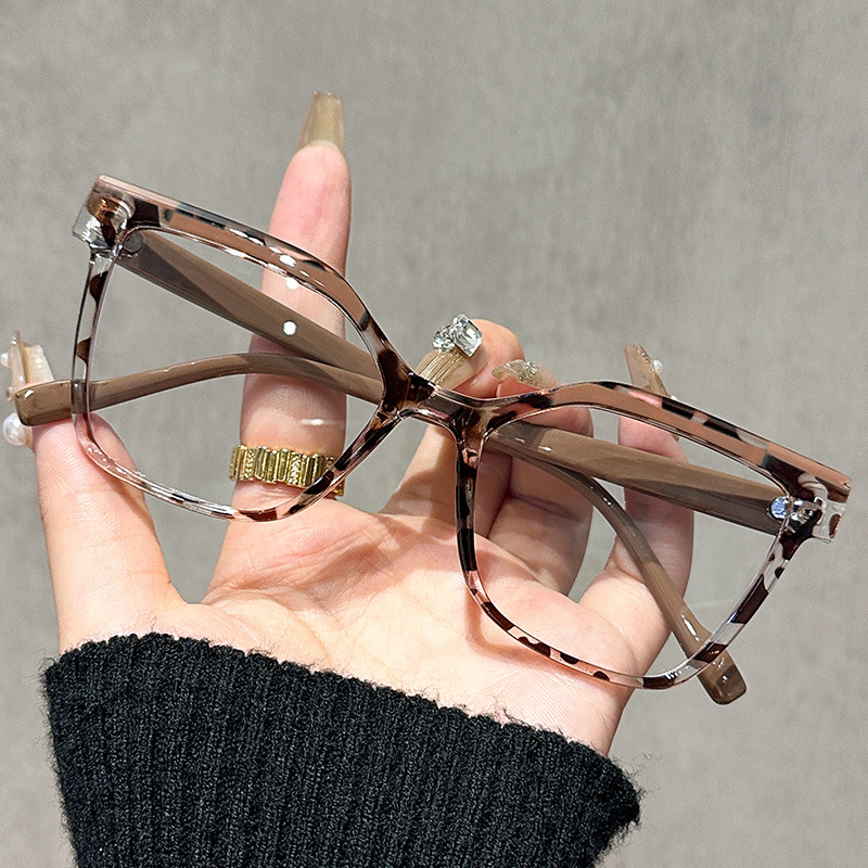 Fashion Square Leopard Print Flat Glasses For Men And Women's New High-end Anti-blue Glasses_voghion.com