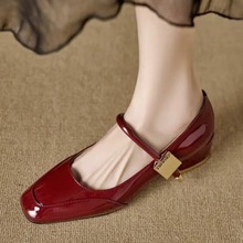 复古玛丽气质小香风小皮鞋女浅口2025新款晚风法式时尚轻便单鞋女
