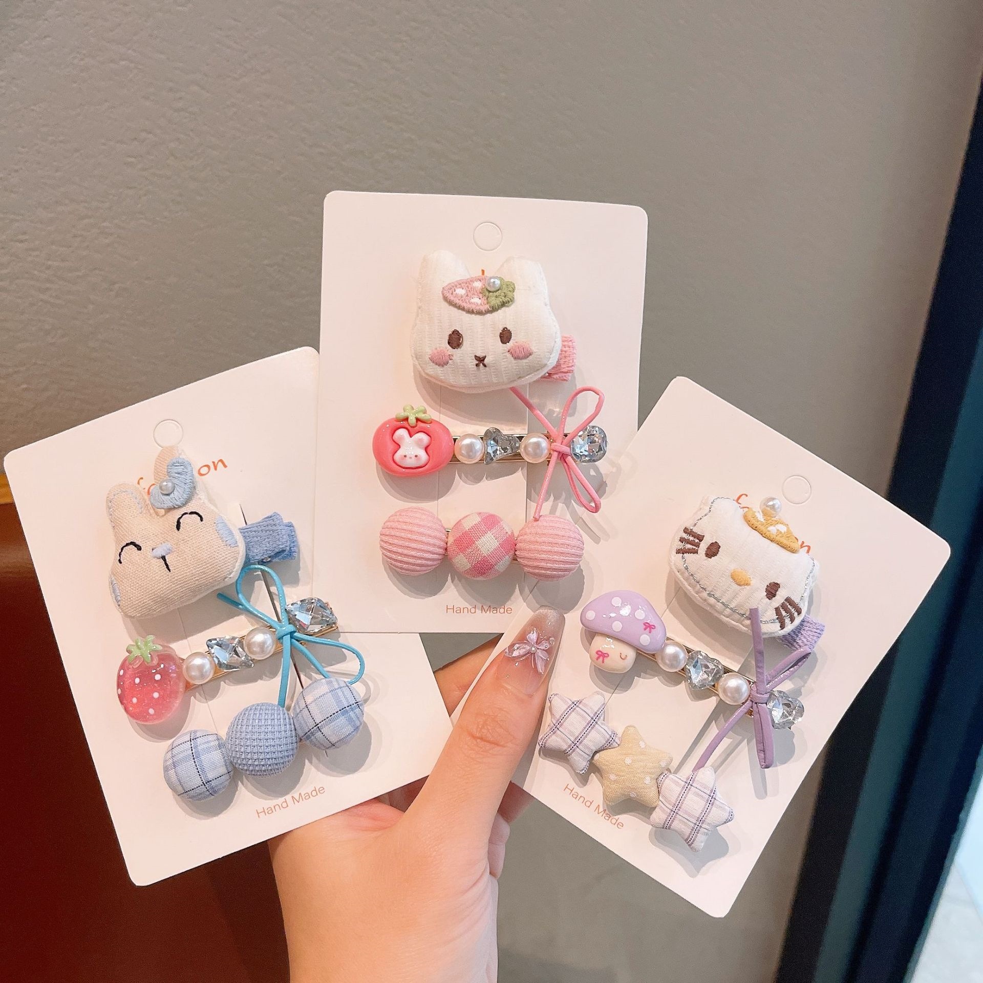 Niña clips para el cabello divertido clips para el cabello de niñas clips para el cabello lateral no lastimar lindos clips de tela de dibujos animados para el cabello de bebé