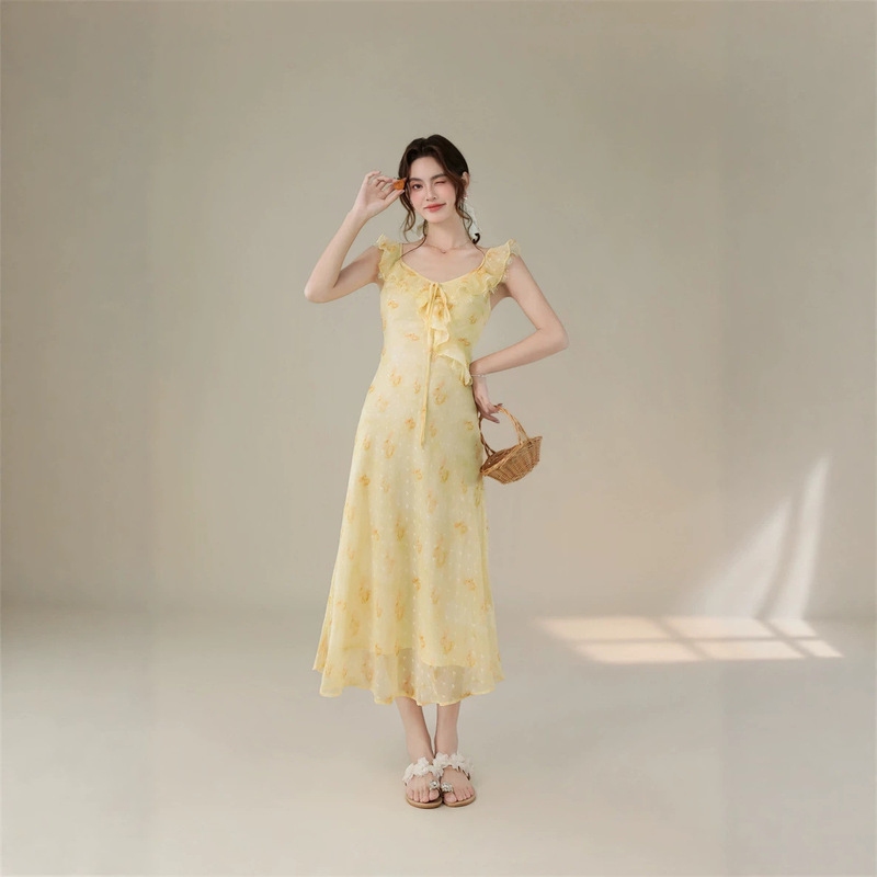 Vacation Style Sexy Girl V-Neck Floral Flutter Sleeve Dress 2026 New Beach Tank Top Long Dress Vacation Style Sexy Girl V-Neck Floral Flutter Sleeve Dress 2026 New Beach Tank Top Long Dress