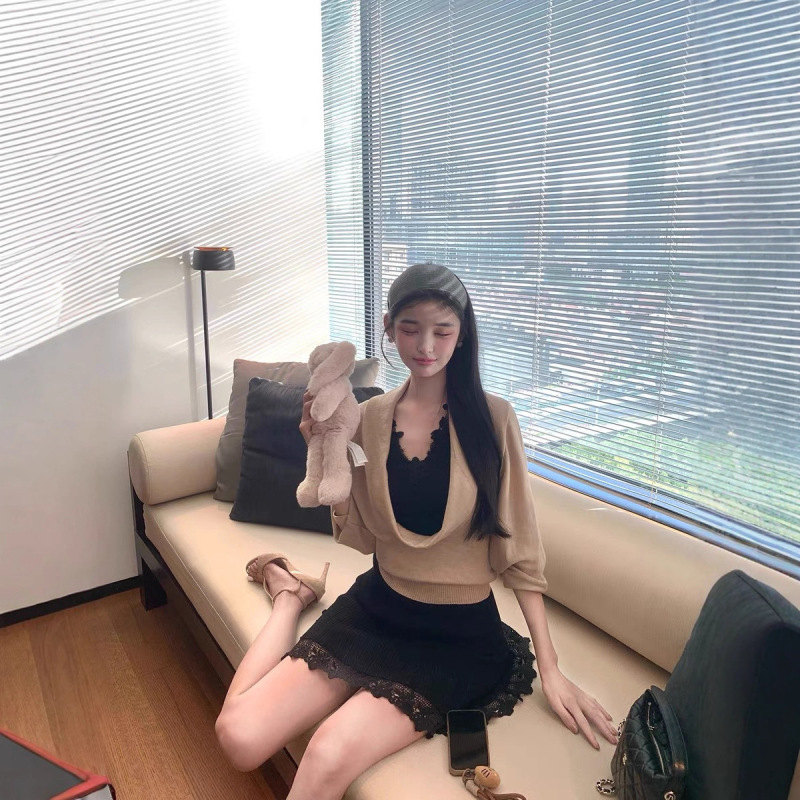 Hotdog 热狗很辣 花畔絮语 早秋百搭半裙蕾丝花边半身裙短裙|undefined
