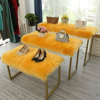 Wool pad — Carpet Clothing Store Window Display - customized-golden-camel