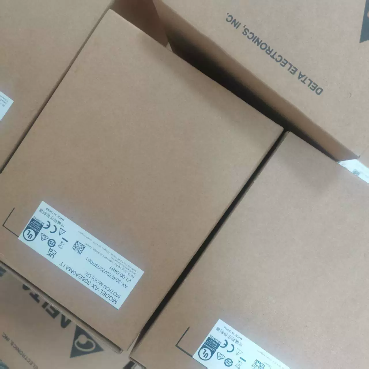 Точечная поставка AX-308EA0MA1T оригинальный модуль Delta plc/модуль расширения точечный