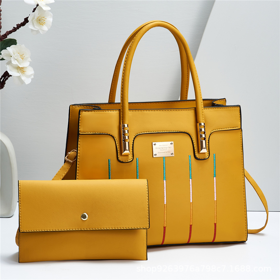 Women's Pu Leather Color Block Classic Style Sewing Thread Square Zipper Bag Sets Handbag display picture 7