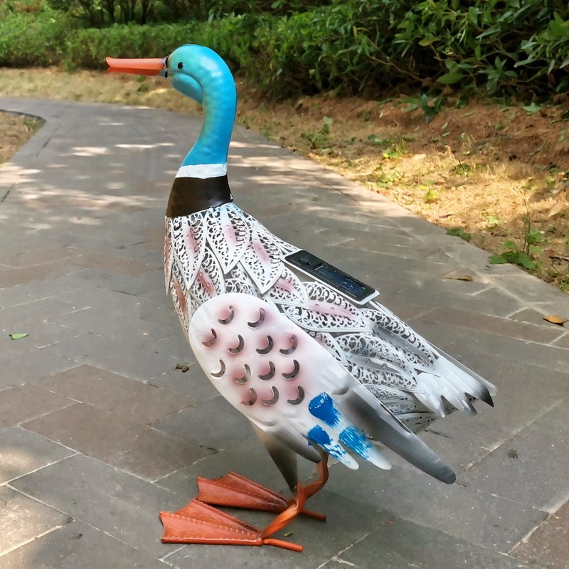 金属の色絵の外国貿易の輸出の庭の家の装飾の屋外の鉄の芸の動物の装飾の置物のアヒルの形の太陽の明かり|undefined