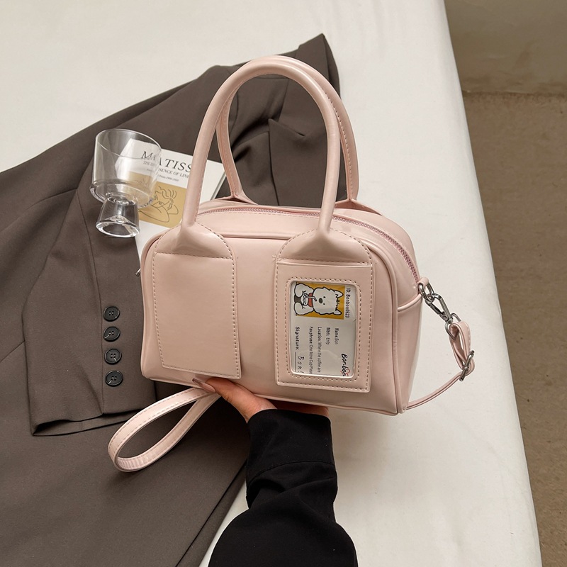 Bolso cuadrado pequeño portátil de niña linda en la mano 2025 nuevo bolso de mensajero de un solo hombro de moda coreana bolso femenino de alta gama