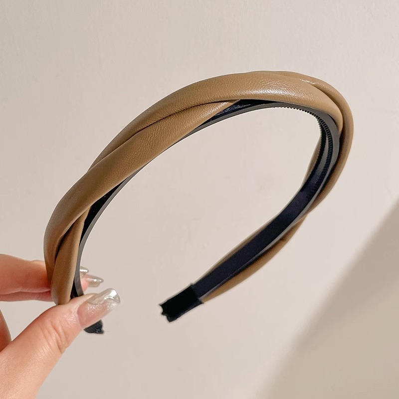 Otoño e Invierno Internet celebridad nueva diadema marrón femenino alto cráneo superior horquilla pelo de ala ancha pelo paquete presionando headwear lavado de cara diadema al por mayor