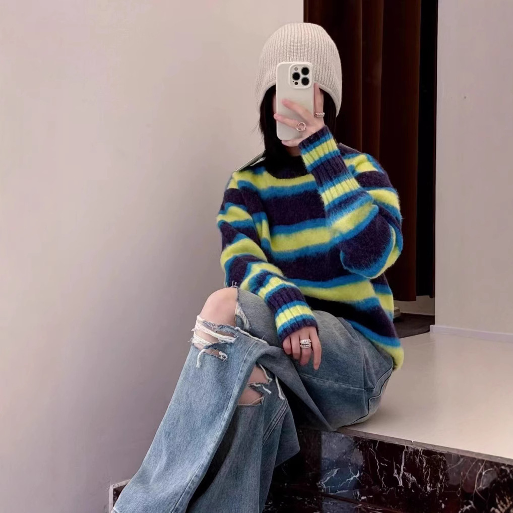 줄무늬 느슨한 니트 패션 대조 가을과 겨울 스웨터 디자이너 탑