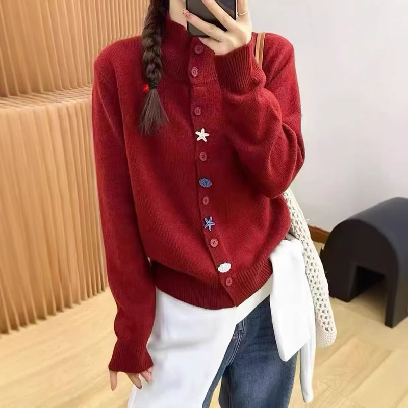 Star Button Long-Sleeved Knitted Cardigan for Women, New Autumn and Winter Design Sweater Jacket, Knitted Sweater for Women, Red Top Star Button Long-Sleeved Knitted Cardigan for Women, New Autumn and Winter Design Sweater Jacket, Knitted Sweater for Women, Red Top