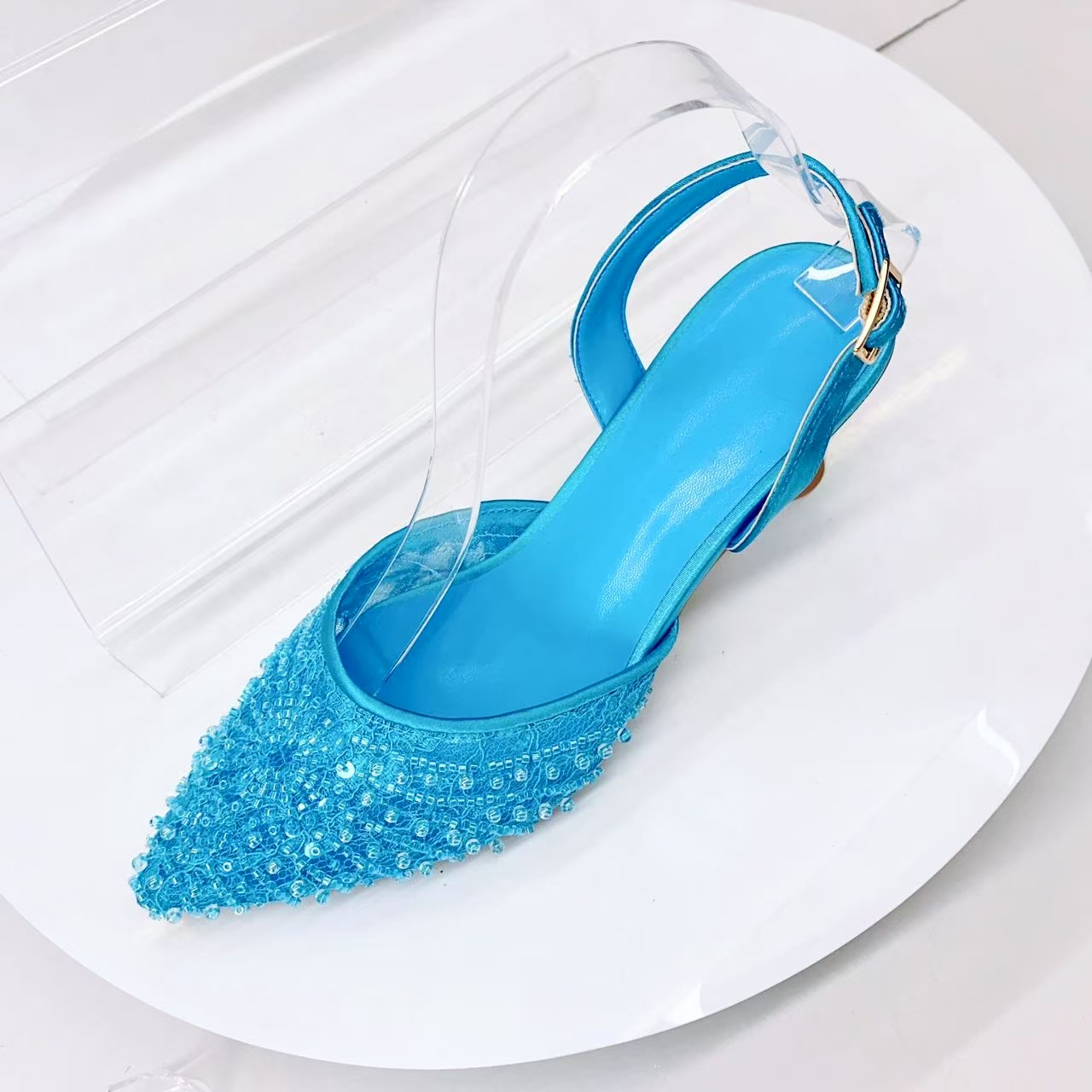 Designer Summer Stiletto Sandals Women's Ethereal Lace Pointed Toe Shoes With Rhinestones Italian Style For Weddings_voghion.com