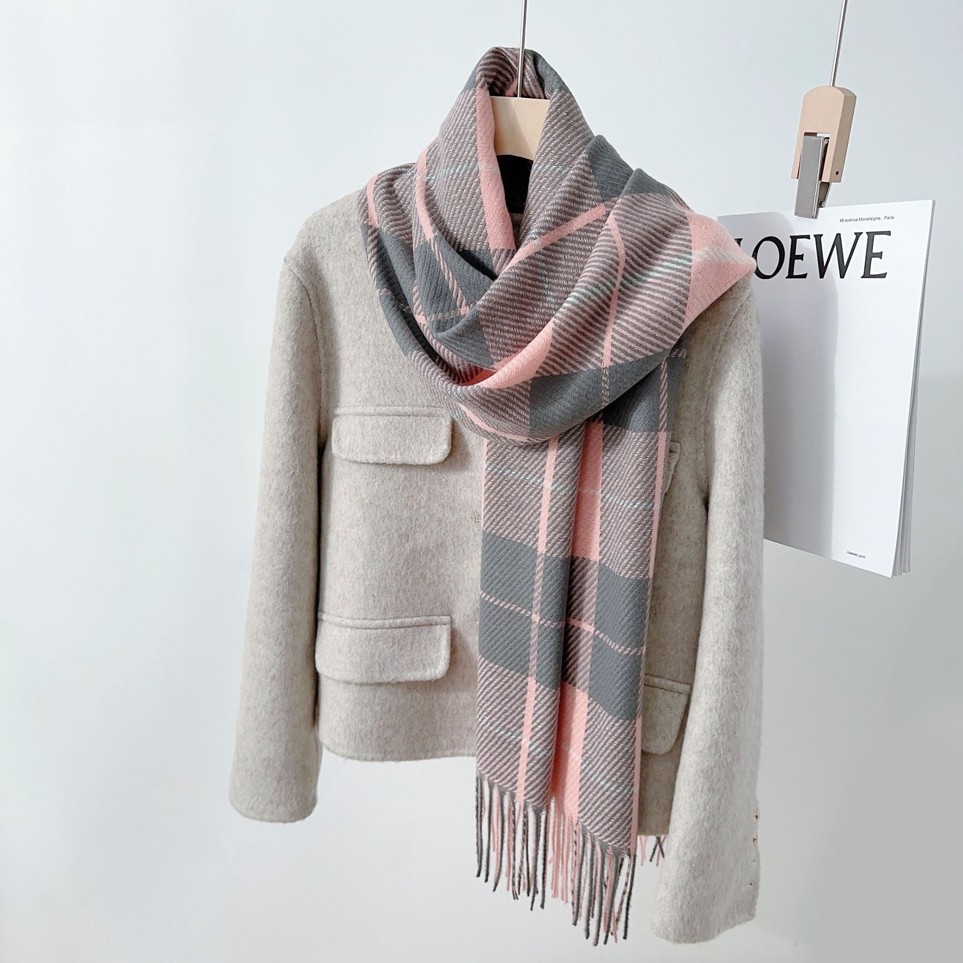 Inglés retro otoño invierno estudiantes pareja bufandas bufandas de diseño elegante temperamento bufandas imitación de cachemira bufandas