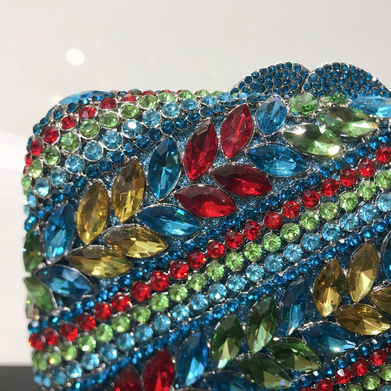 Túi clutch nữ đính đá pha lê hình bông lúa mì, cầm tay dự tiệc sang trọng — Màu đỏ hoa hồng chi tiết 2