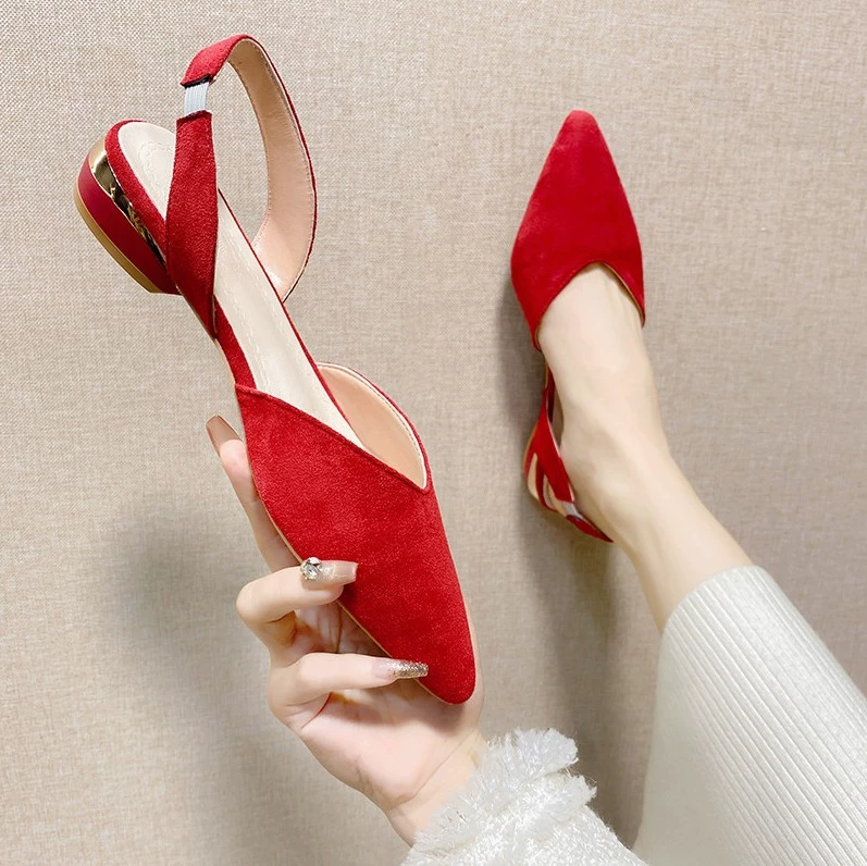 Европейская и американская внешняя торговля больших размеров с острым носком на спине, пустые сандалии на низком каблуке, Женская трансграничная плоская резинка с закрытым носком, дышащая Однослойная обувь