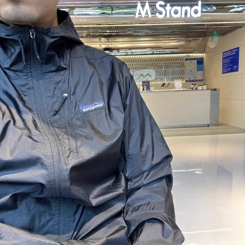 Cross-Border Pata Outdoor Lightweight Functional Waterproof Breathable Windproof Sun Protection Clothing, Foldable, Available in Multiple Colors for Men and Women
