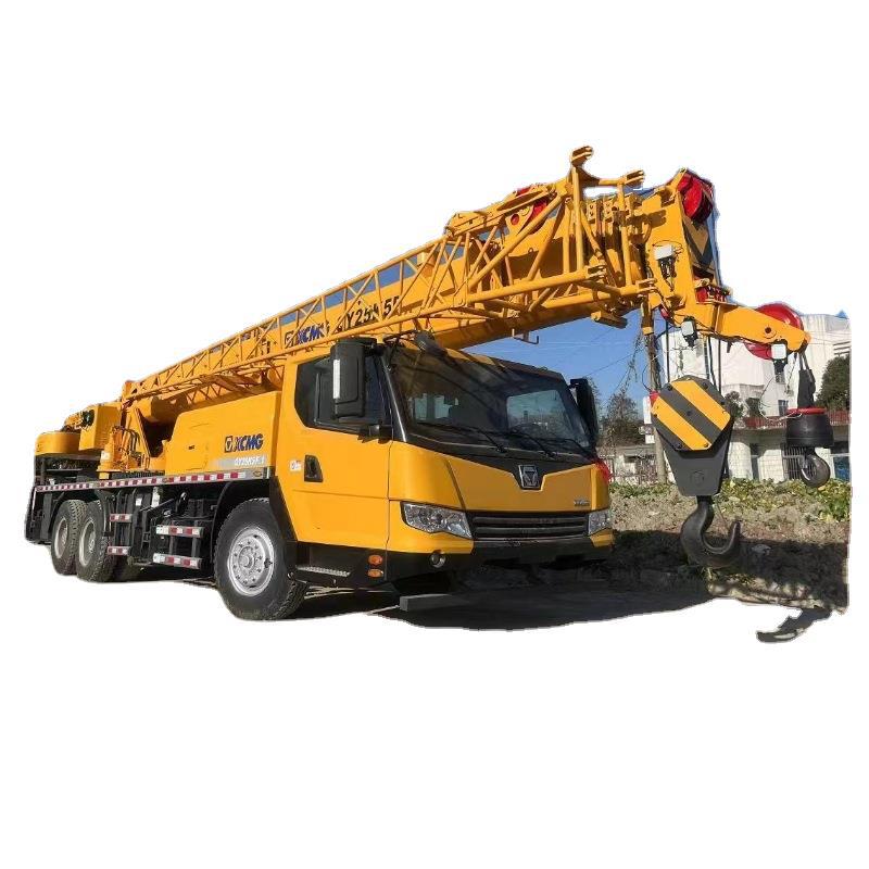 25 tons XCMG Xugong coche grúa, Jiucheng coche nuevo grúa Comercio exterior Exportación bajo precio promoción coche en stock