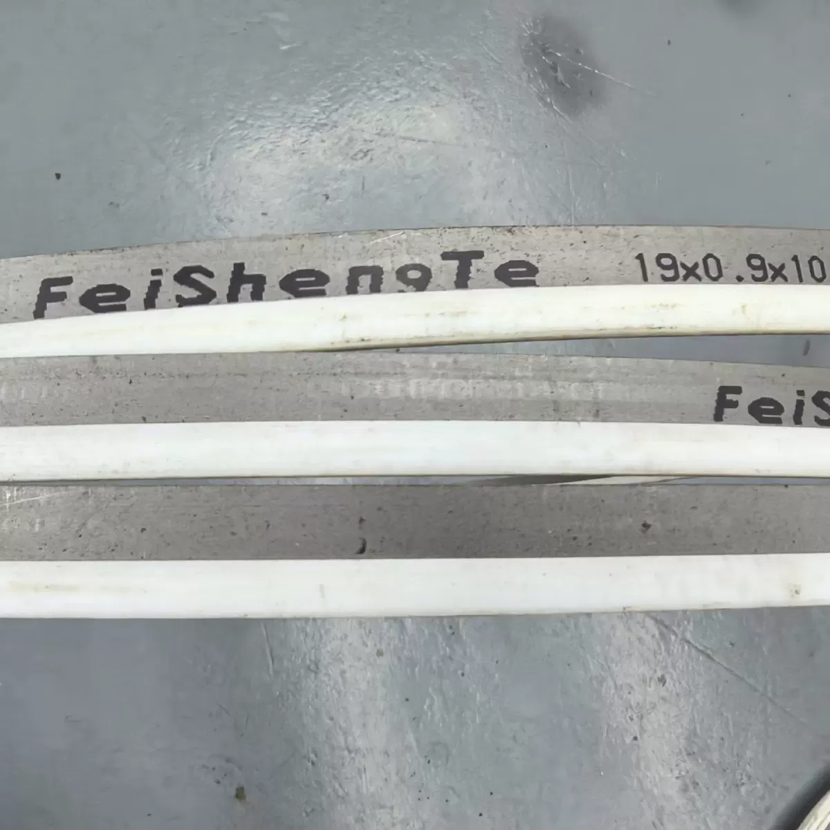 聚氨酯彩钢板冷库板带锯条 高强度机用锯条 M42锯条 型号可定制