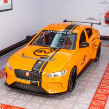 ����Q2003B�����źϽ��ܳ�ģ������6�����к����������������
