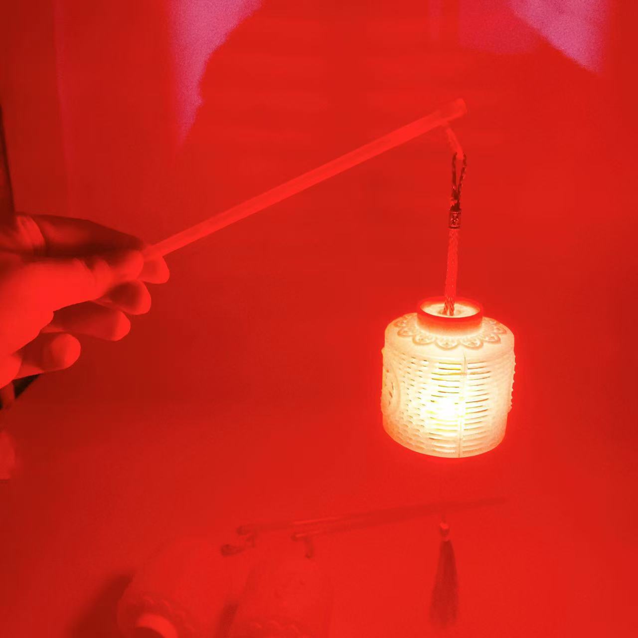 Lanternas portátiles para niños de Año Nuevo Festival de linternas Fu Zi luz pequeña linterna festiva lanternas rojas estand 2 yuanes lotes de grandes almacenes