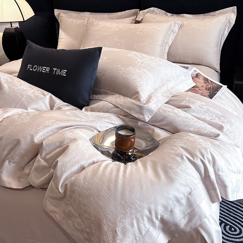 Completo copripiumino in cotone jacquard set letto quattro pezzi_voghion.com